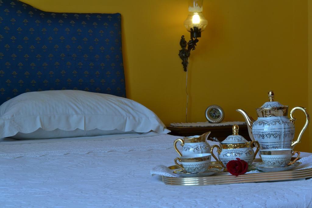 A Casa di Mamma Bed & Breakfast Napoli Ruang foto