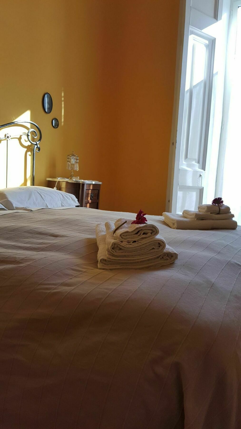 A Casa di Mamma Bed & Breakfast Napoli Bagian luar foto